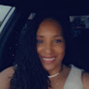 Meet your Posher, Living